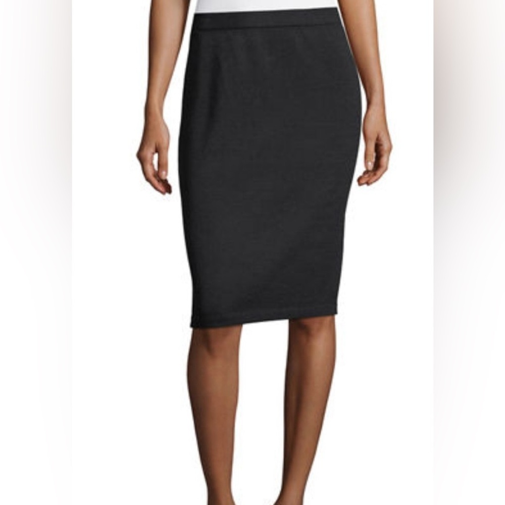 St. John Santana knit skirt